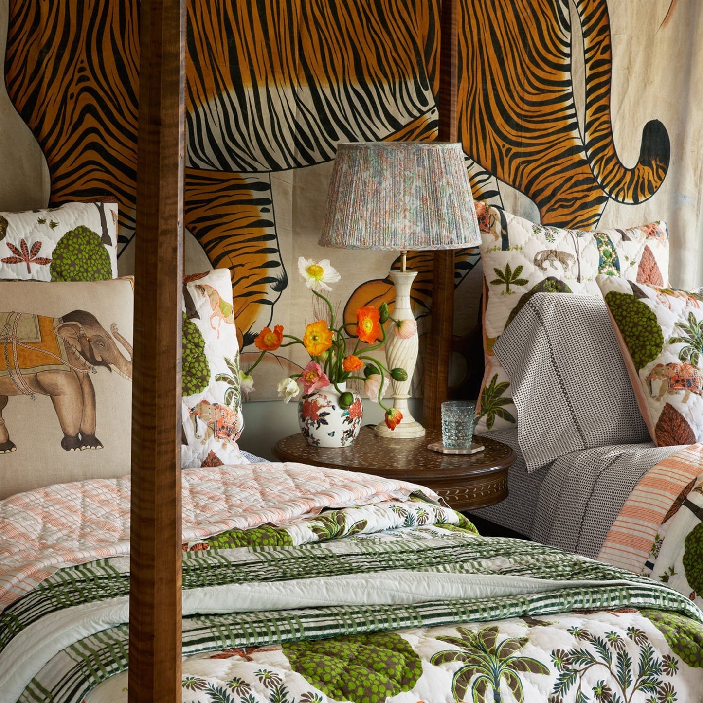 Vivaan Sand Quilt - Size Twin / Twin XL