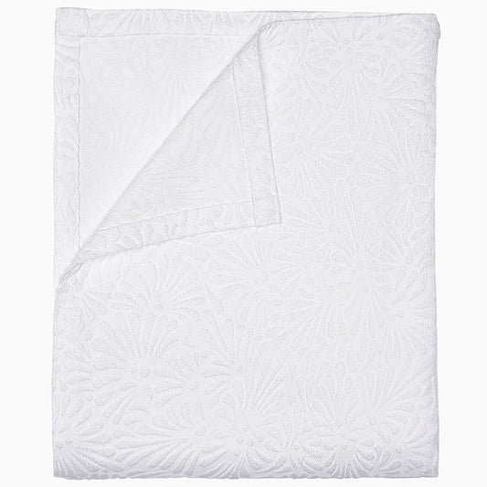 Meera White Coverlet - Size Twin / Twin XL
